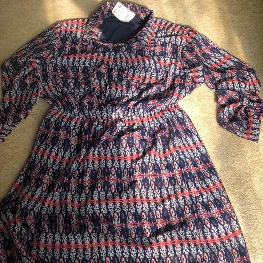 NWT 3/4 sleeve, cinched waist dress